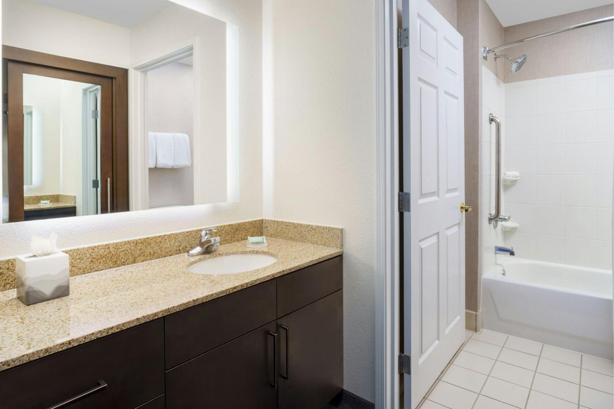 Residence Inn By Marriott Las Vegas Stadium Area Exterior photo